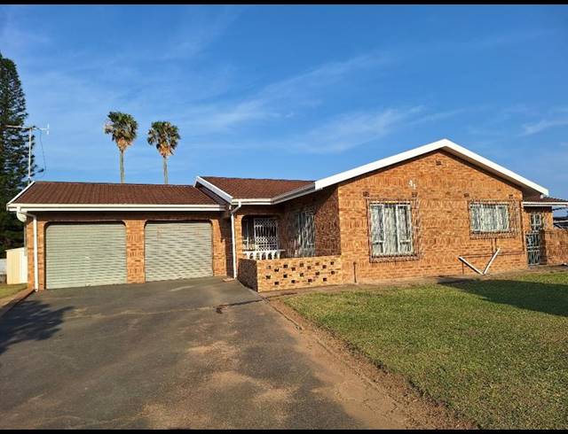 4 BEDROOM HOUSE FOR SALE IN CRAIGIEBURN